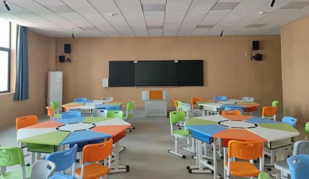 Z6尊龙旗舰厅广播系统产品工程服务武汉市某小学！